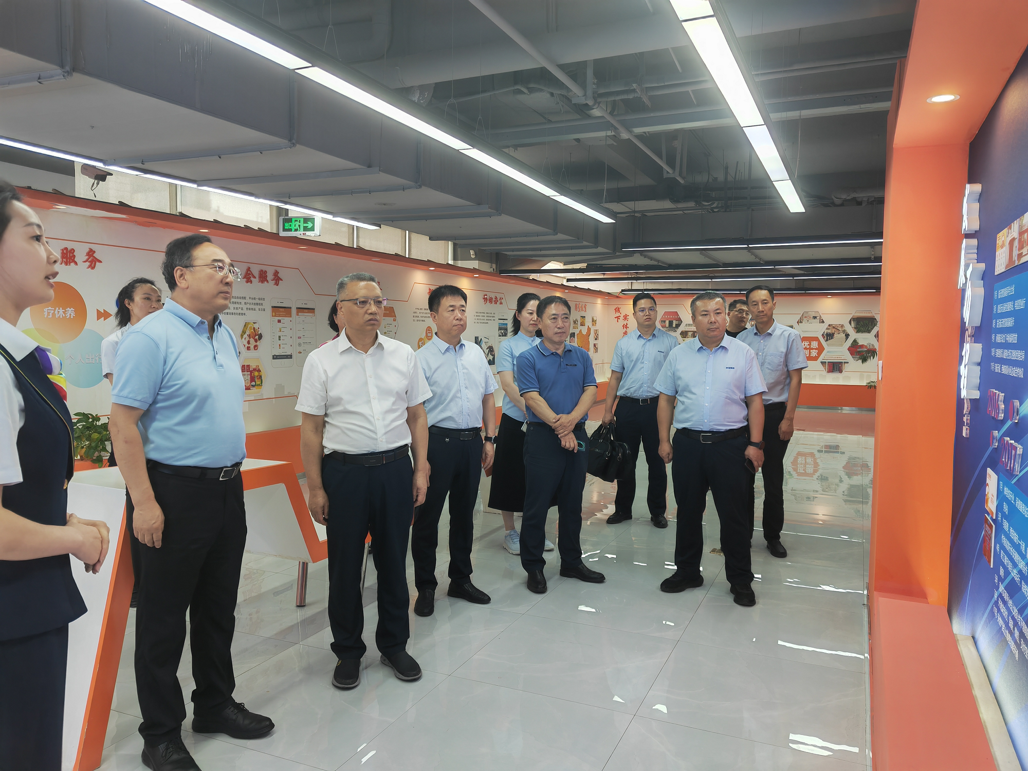 集團(tuán)與航天弘發(fā)、航天乾元公司開展合作交流
